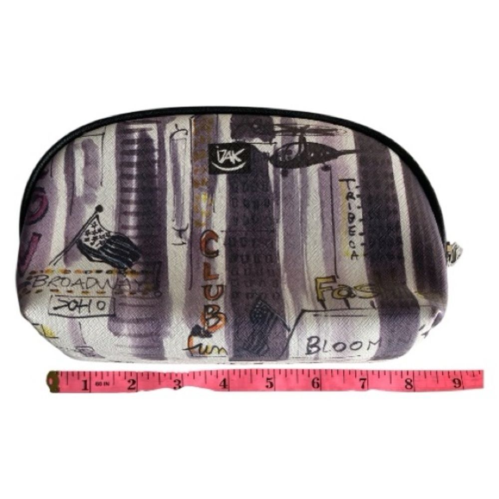 Izak “I'm in a New York Mood" Cosmetics Bag - Picture 4 of 11